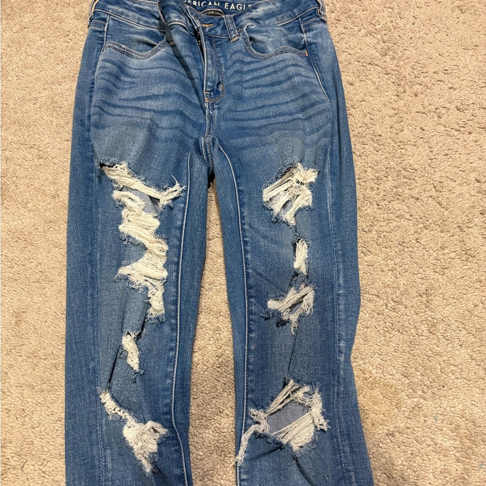 American Eagle Outfitters Women's Distressed Blue Jeans